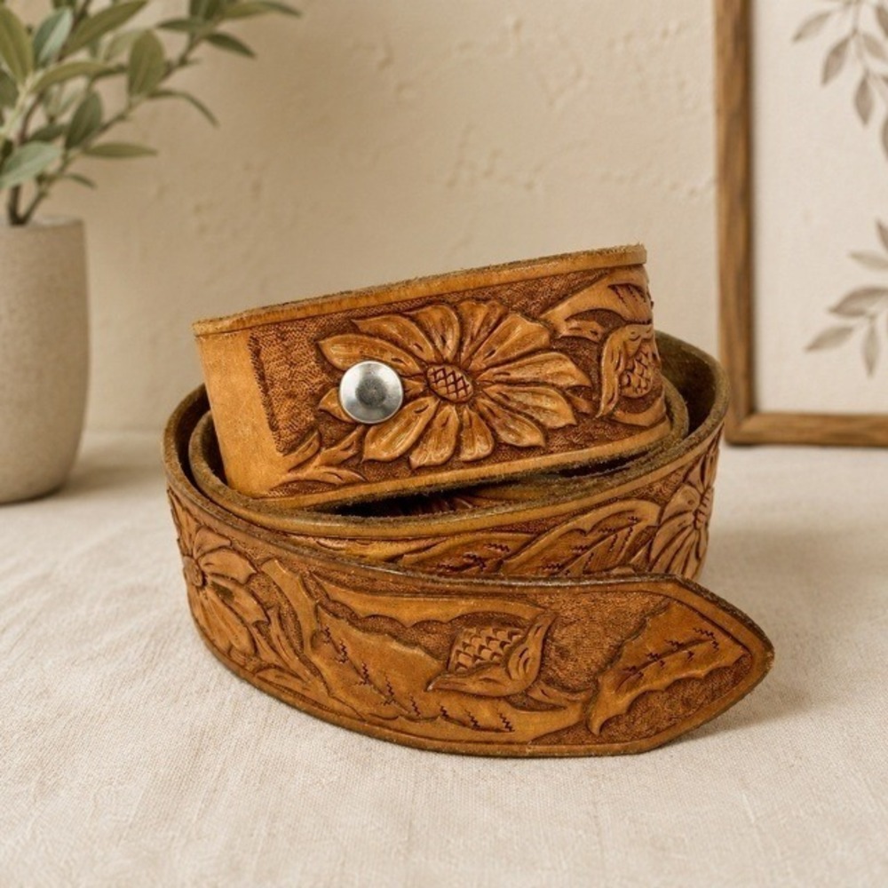 Tooled Leather Western Belt Strap Size 32 Tan Floral Snap Buckle TREASA
